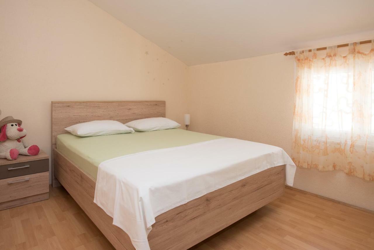 Mirjana Apartman Apartment Vodice Bagian luar foto