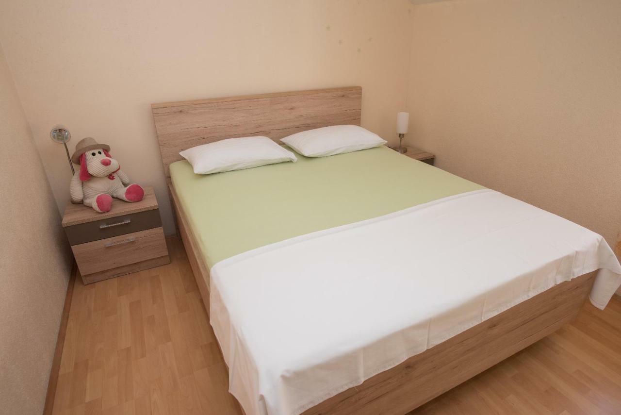 Mirjana Apartman Apartment Vodice Bagian luar foto